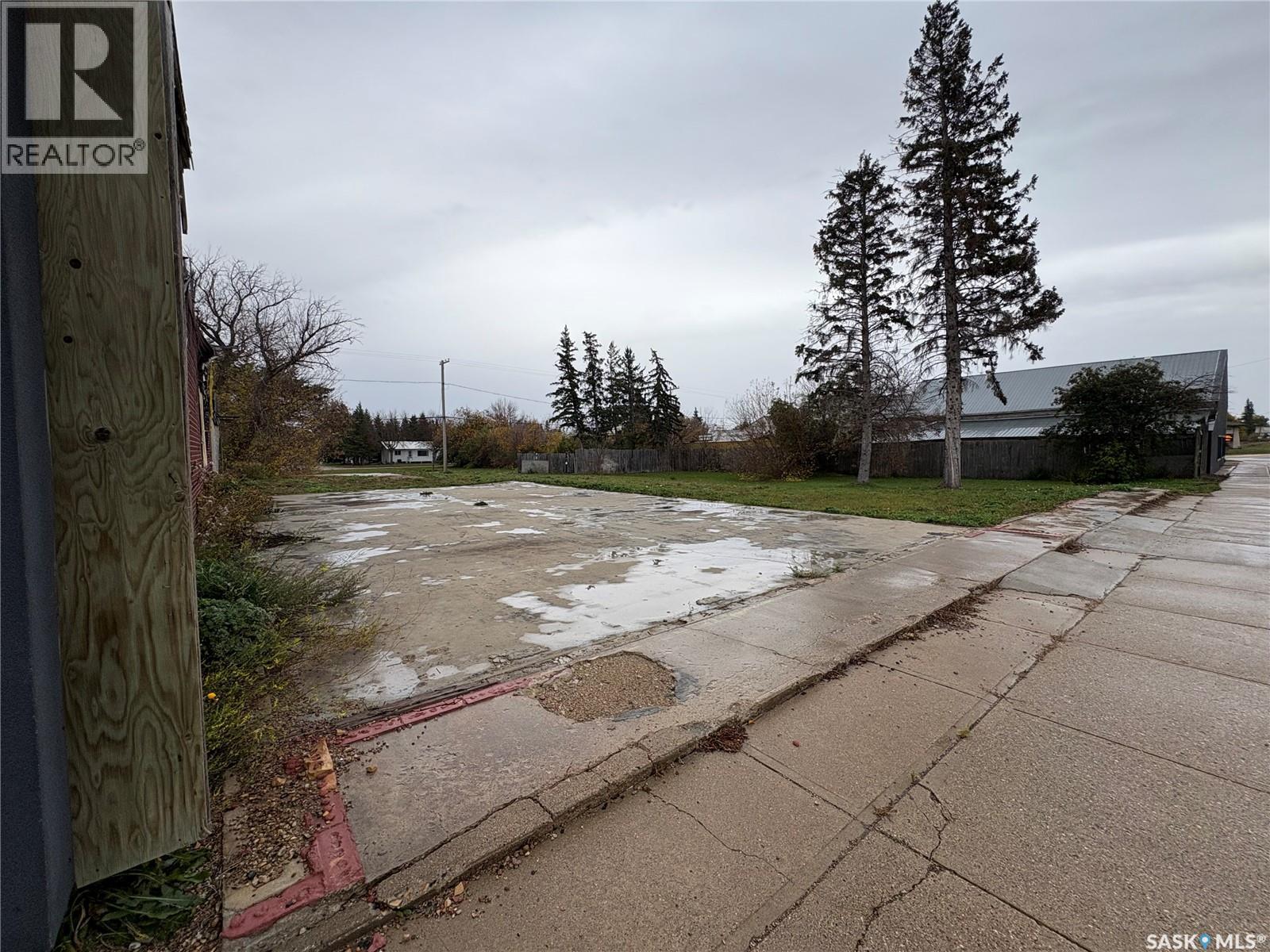 Lots 5-9 Main Street, Ituna, Saskatchewan  S0A 1N0 - Photo 3 - SK019731
