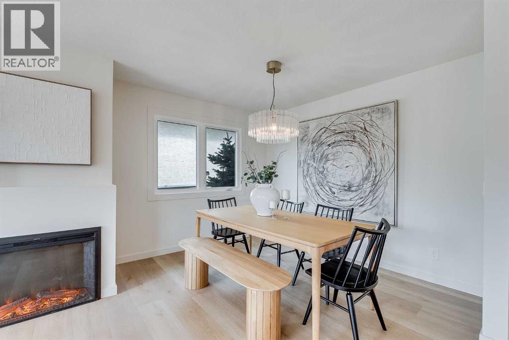528 Dalmeny Hill Nw, Calgary, Alberta  T3A 1T6 - Photo 7 - A2244017