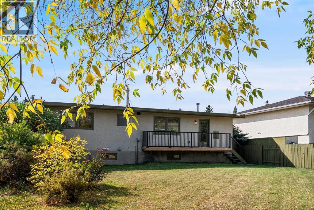 528 Dalmeny Hill Nw, Calgary, Alberta  T3A 1T6 - Photo 31 - A2244017