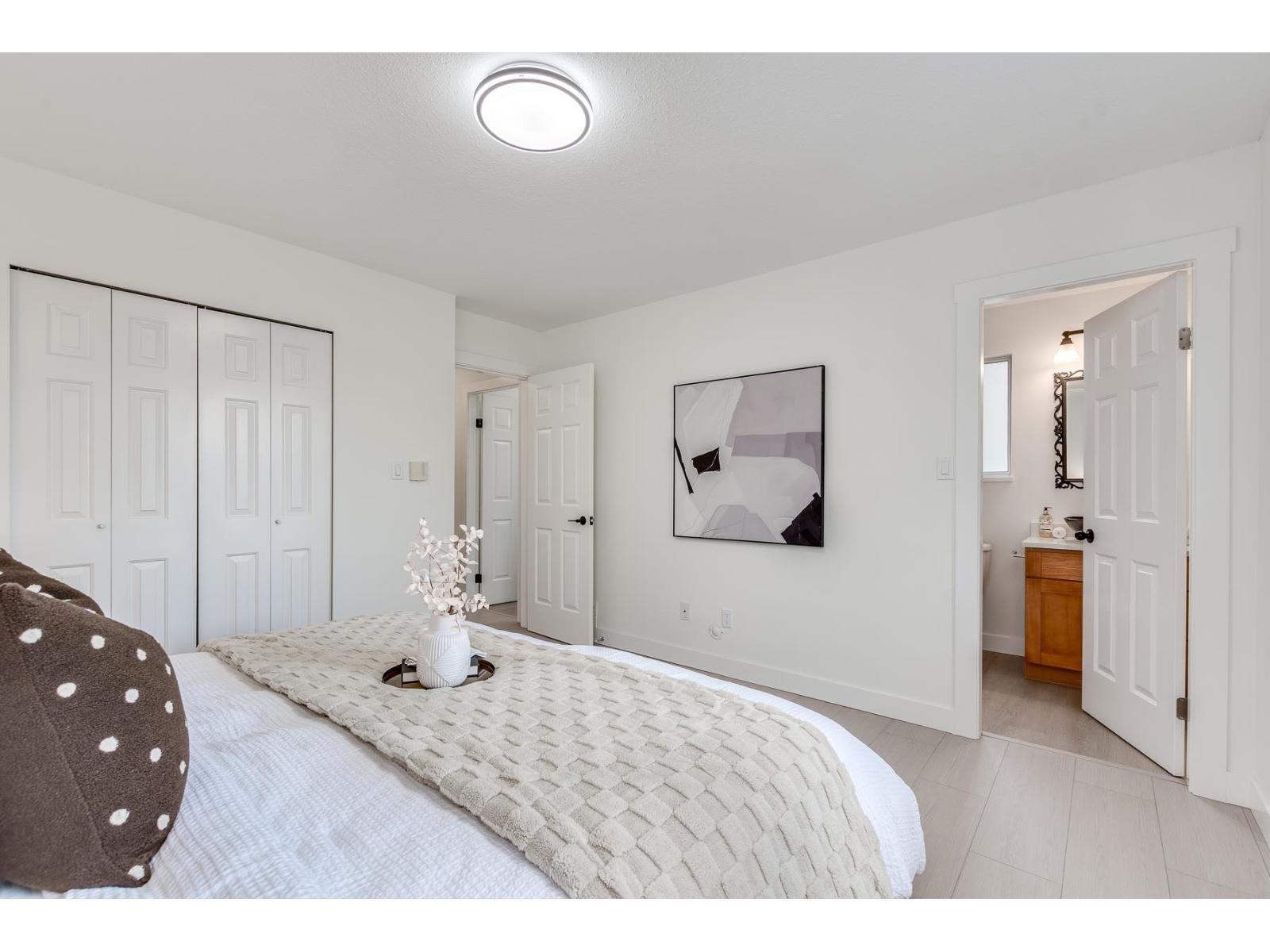 33565 Mccallum Place, Abbotsford, British Columbia  V2S 7B6 - Photo 12 - R3055088