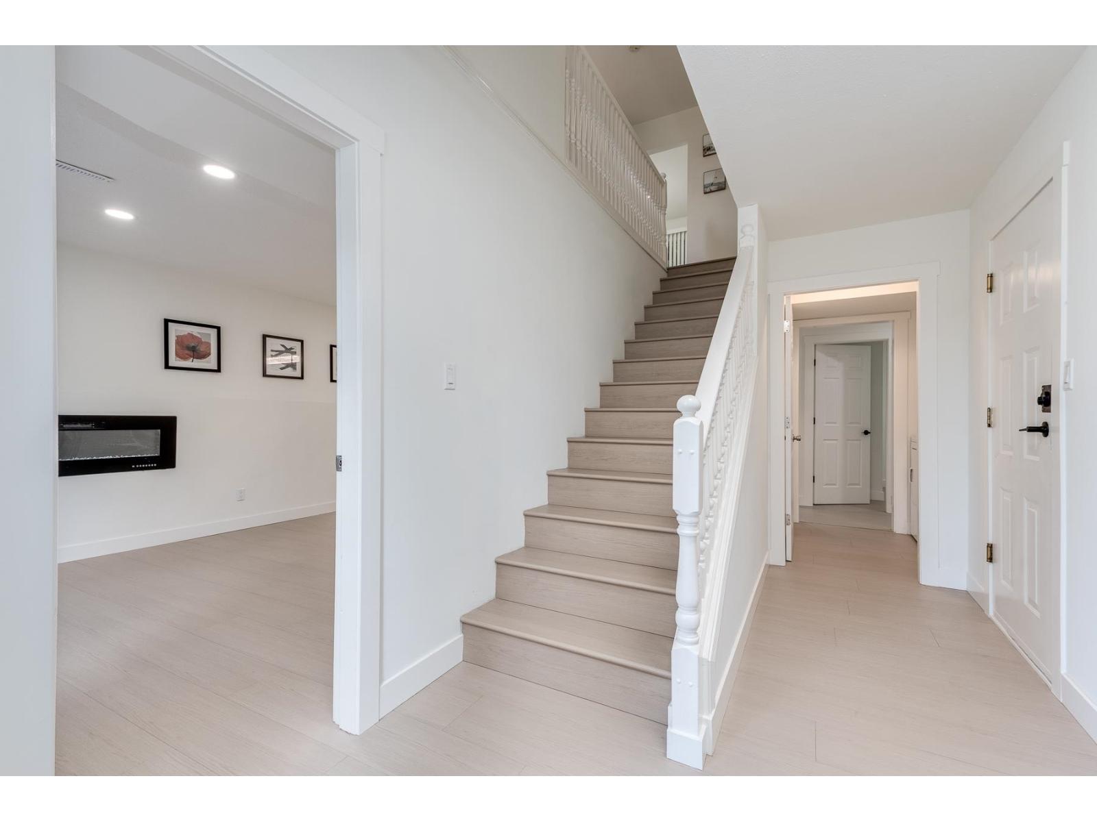 33565 Mccallum Place, Abbotsford, British Columbia  V2S 7B6 - Photo 17 - R3055088