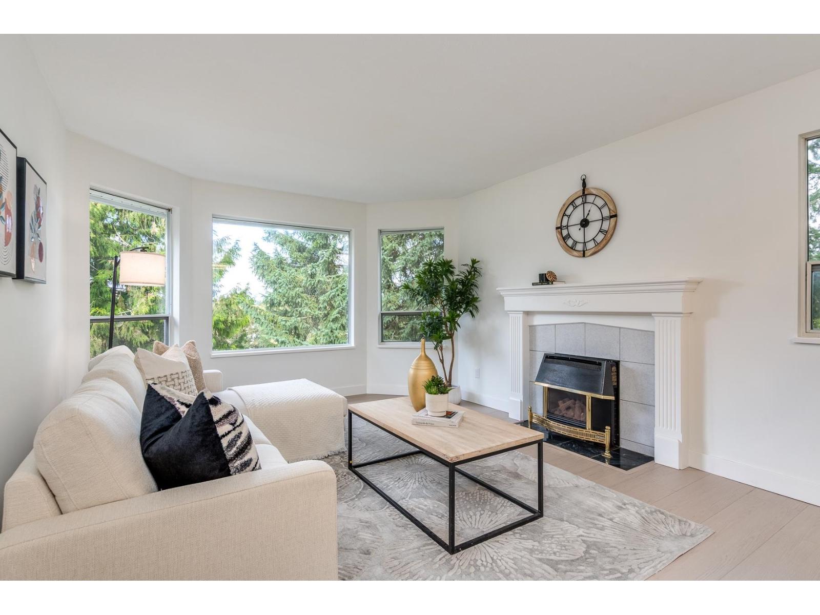 33565 Mccallum Place, Abbotsford, British Columbia  V2S 7B6 - Photo 3 - R3055088