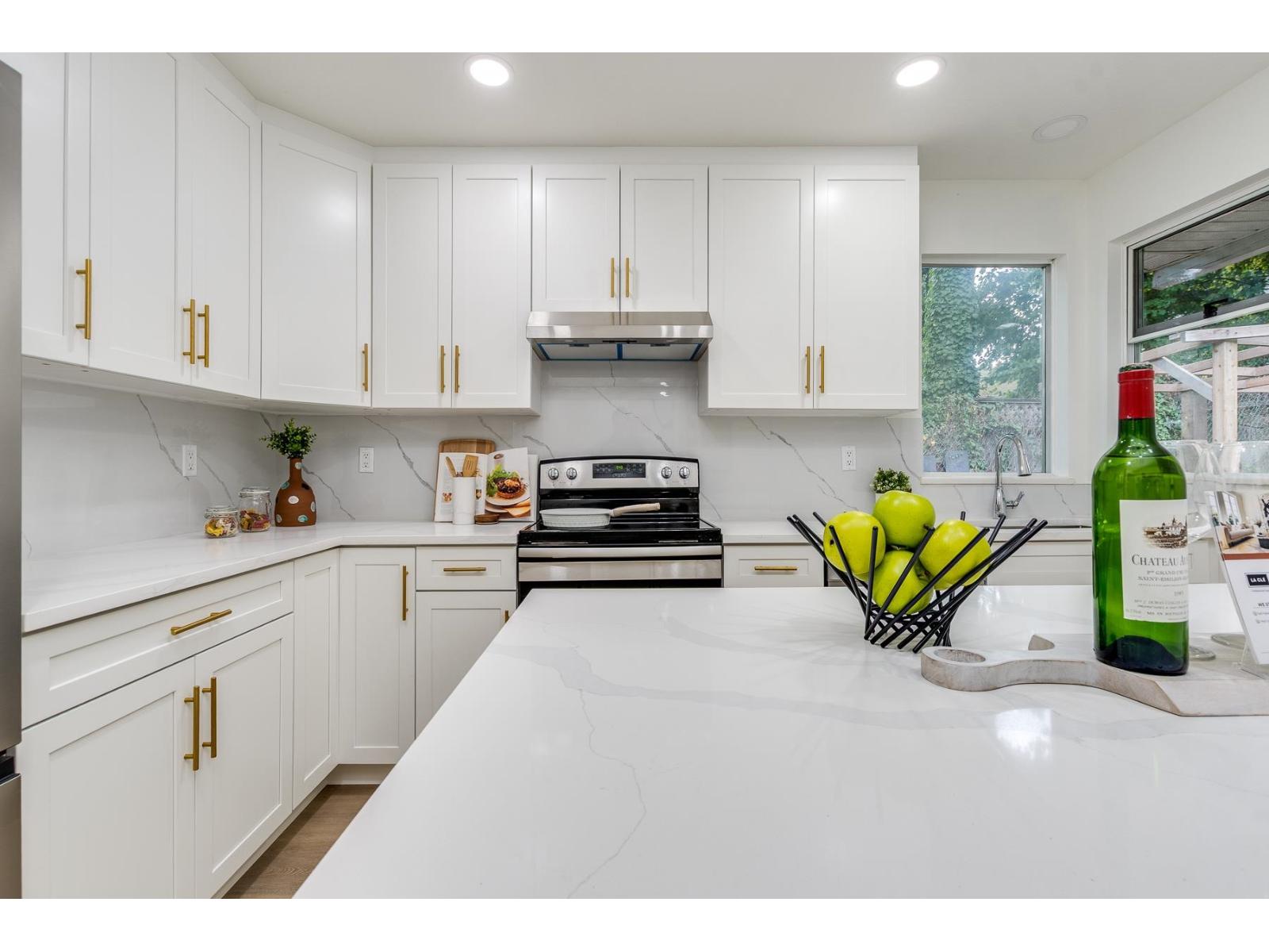 33565 Mccallum Place, Abbotsford, British Columbia  V2S 7B6 - Photo 8 - R3055088