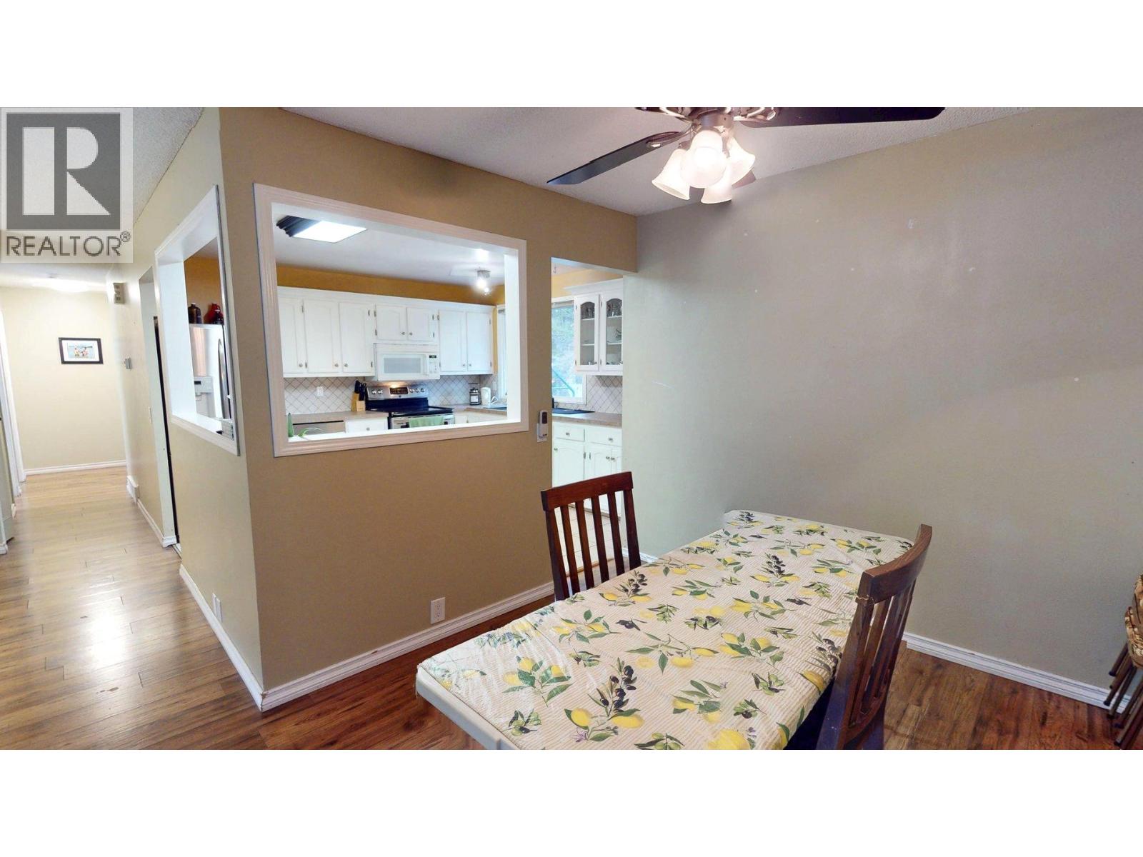 165 Cody Crescent, Elkford, British Columbia  V0B 1H0 - Photo 5 - 10364846