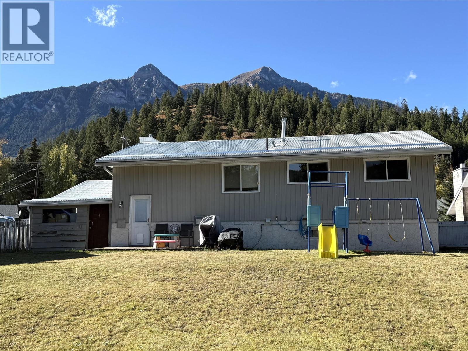 165 Cody Crescent, Elkford, British Columbia  V0B 1H0 - Photo 38 - 10364846