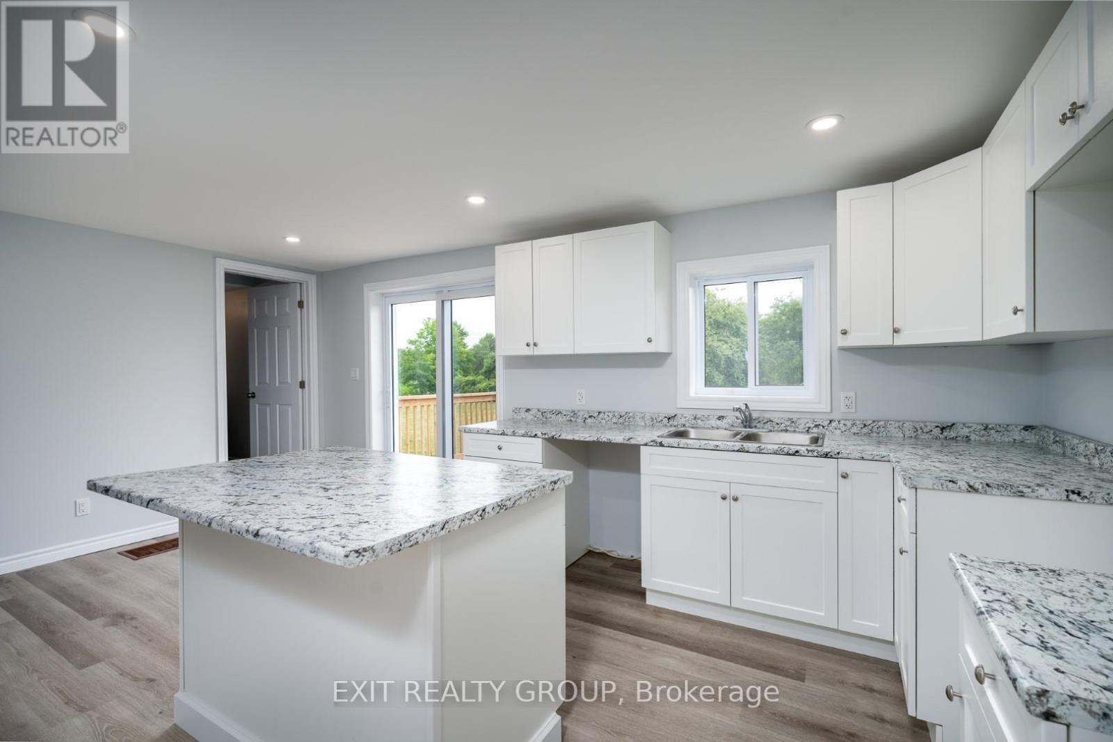 169 East Hungerford Road, Tweed (Hungerford (Twp)), Ontario  K0K 3J0 - Photo 10 - X12444373