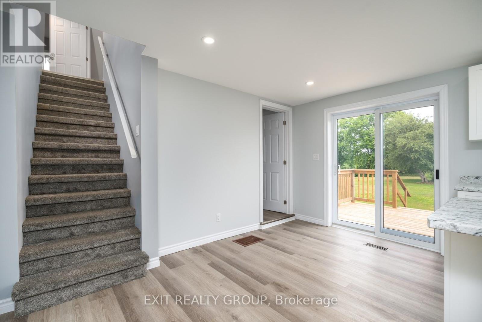 169 East Hungerford Road, Tweed (Hungerford (Twp)), Ontario  K0K 3J0 - Photo 11 - X12444373
