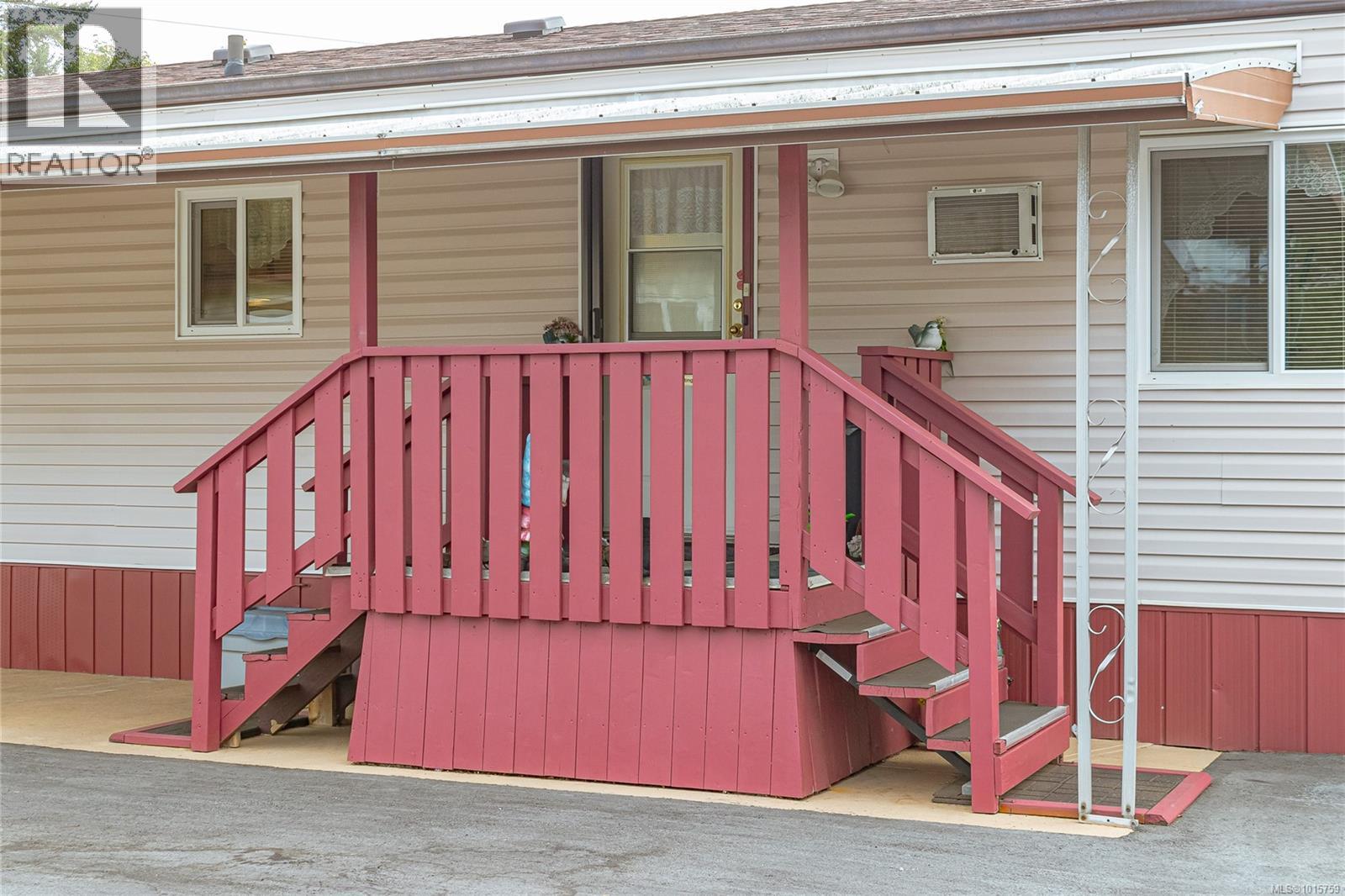 13 6245 Metral Dr, Nanaimo, British Columbia  V9T 6P8 - Photo 2 - 1015759