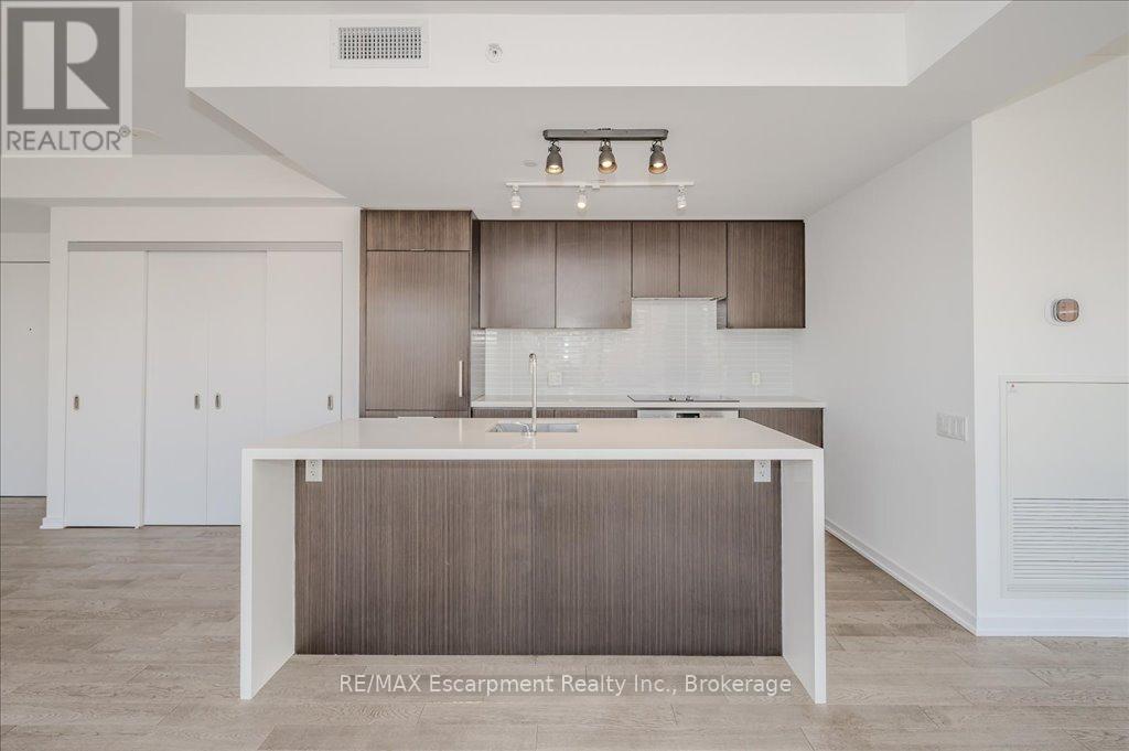 802 - 60 Colborne Street, Toronto, Ontario  M5E 0B7 - Photo 15 - C12444384