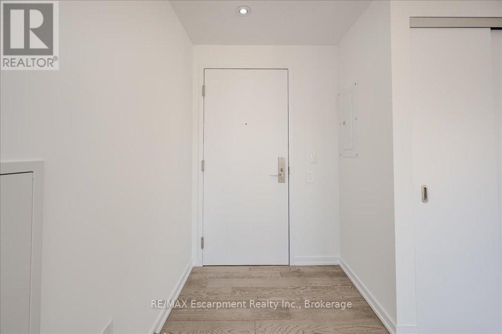 802 - 60 Colborne Street, Toronto, Ontario  M5E 0B7 - Photo 6 - C12444384