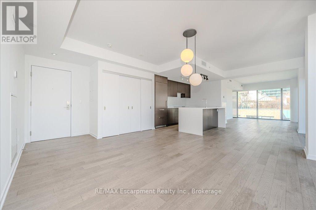 802 - 60 Colborne Street, Toronto, Ontario  M5E 0B7 - Photo 8 - C12444384