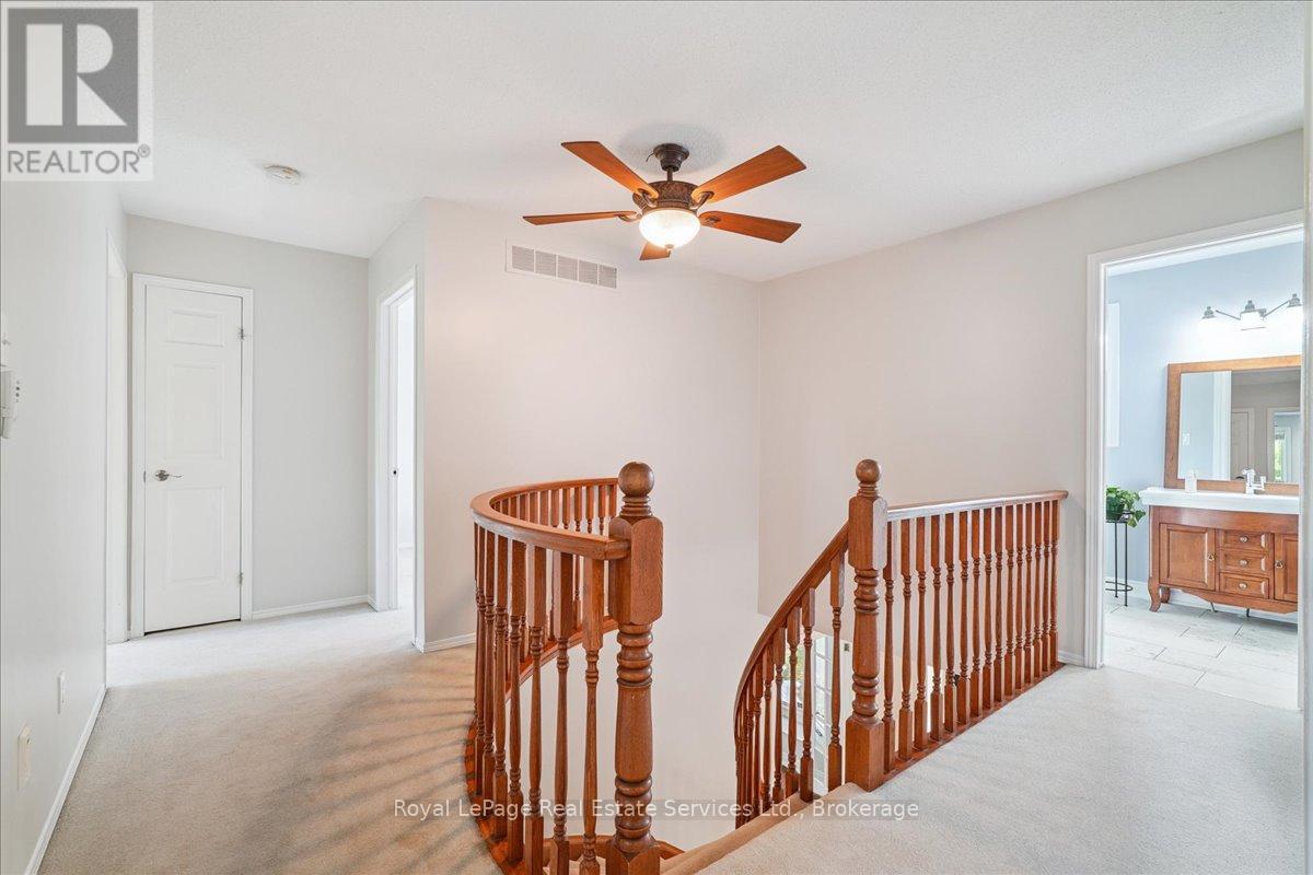 471 Deerhurst Drive, Burlington, Ontario  L7L 5T4 - Photo 21 - W12444361