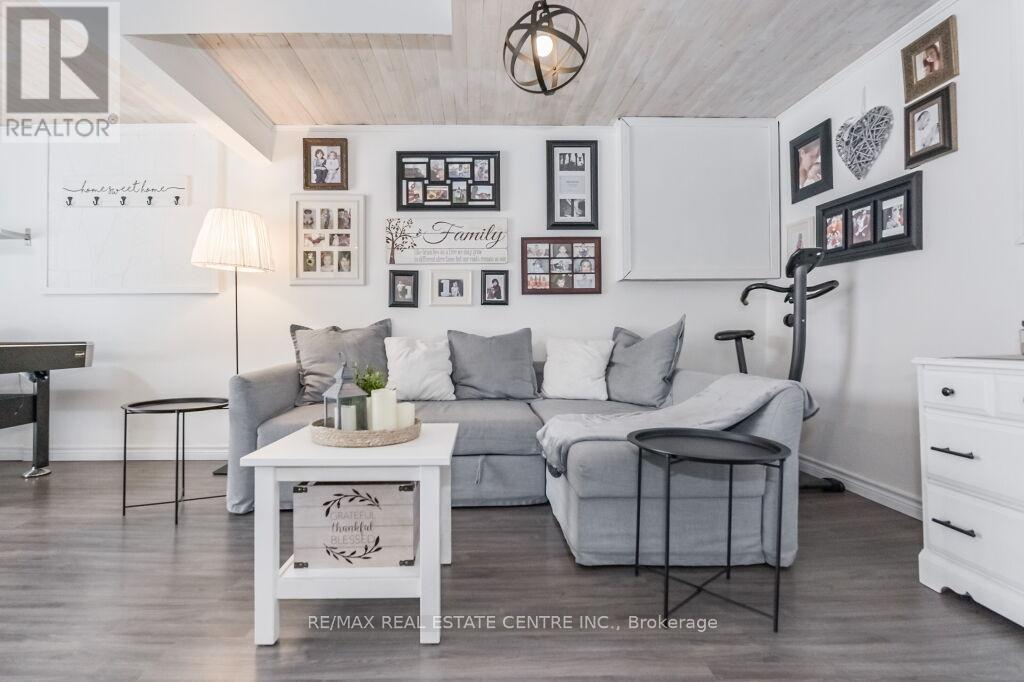 18 Townline, Orangeville, Ontario  L9W 3H3 - Photo 31 - W12444233
