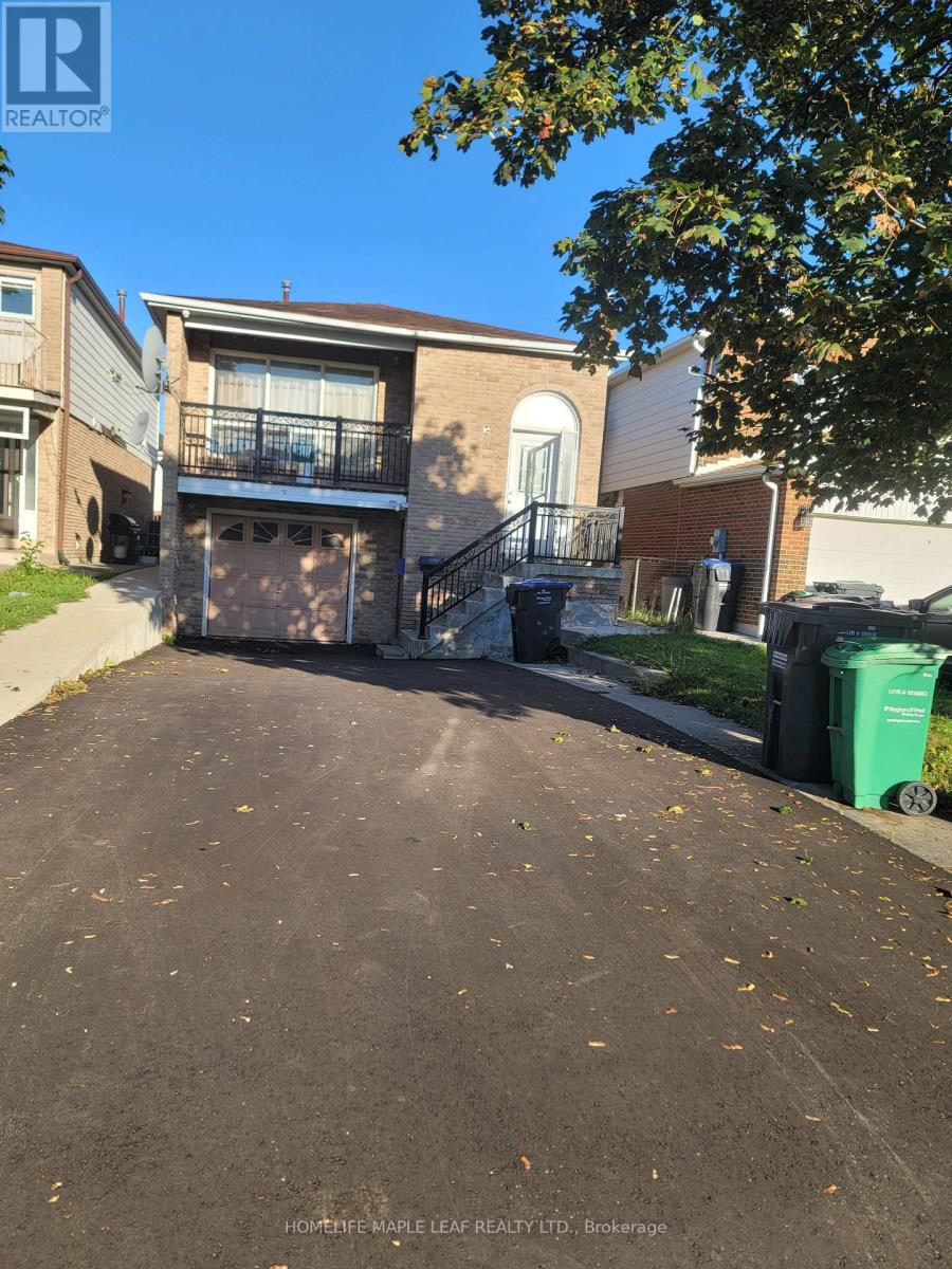 10 PICKARD LANE, Brampton, Ontario