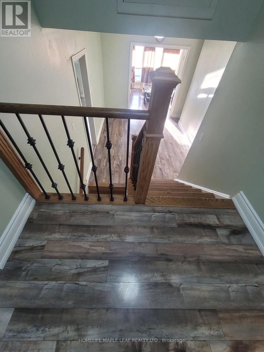 10 Pickard Lane, Brampton, Ontario  L6Y 2M5 - Photo 10 - W12444252