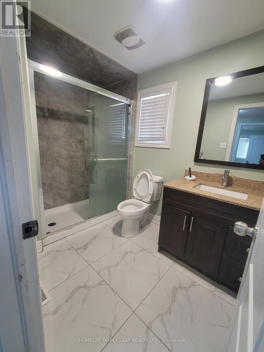 10 Pickard Lane, Brampton, Ontario  L6Y 2M5 - Photo 13 - W12444252