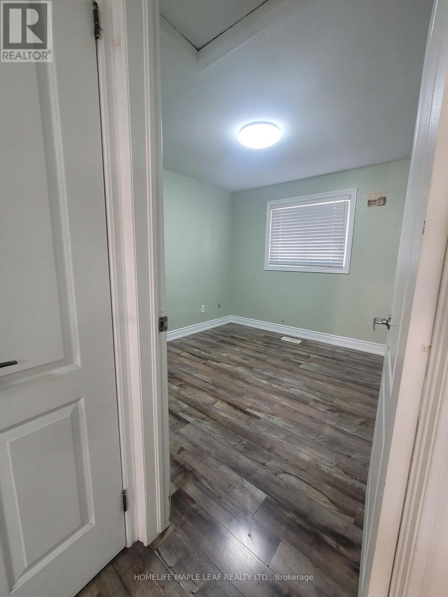 10 Pickard Lane, Brampton, Ontario  L6Y 2M5 - Photo 18 - W12444252