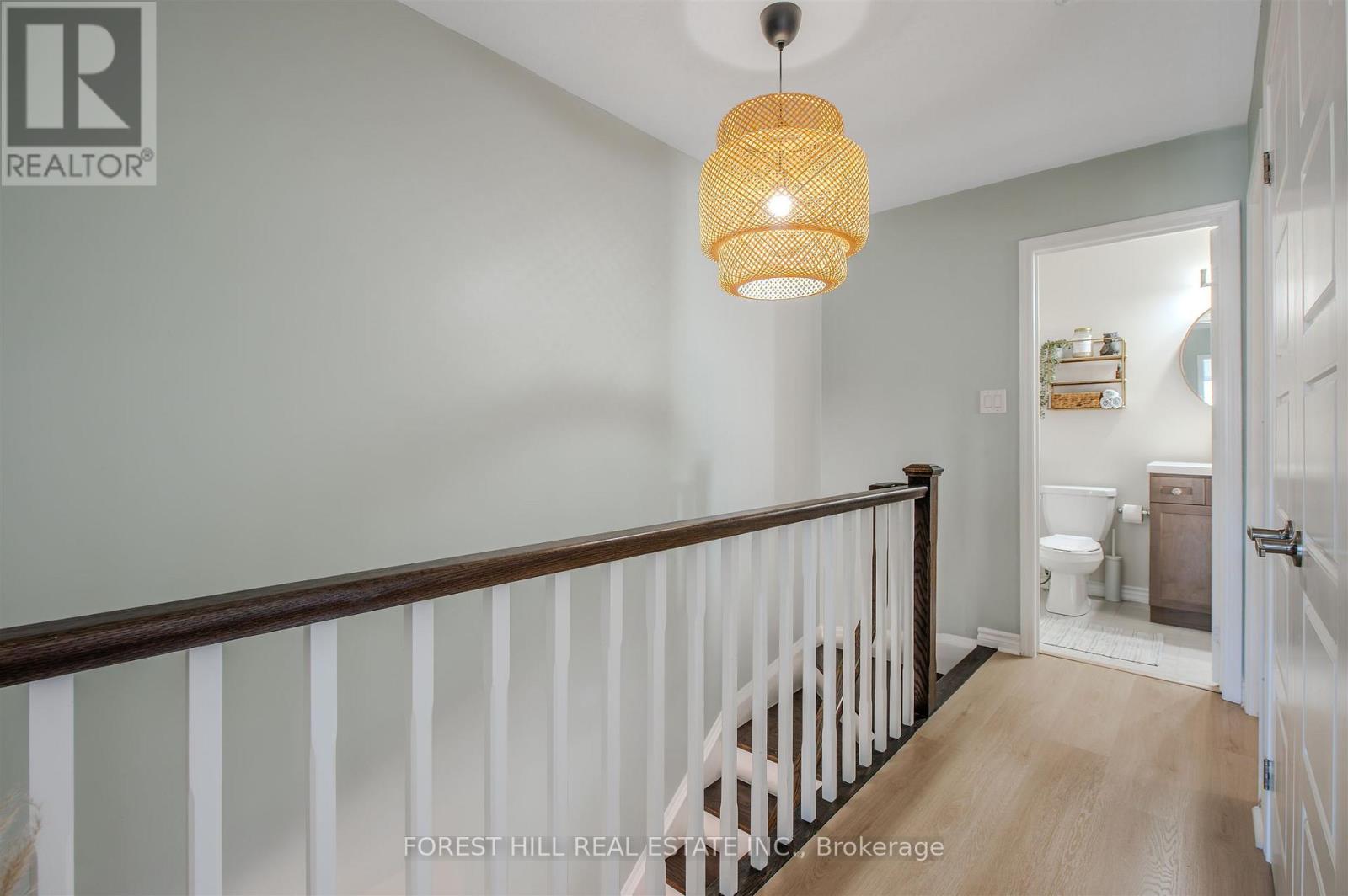 556 Buckeye Court, Milton (Cb Cobban), Ontario  L9T 7E7 - Photo 23 - W12444258