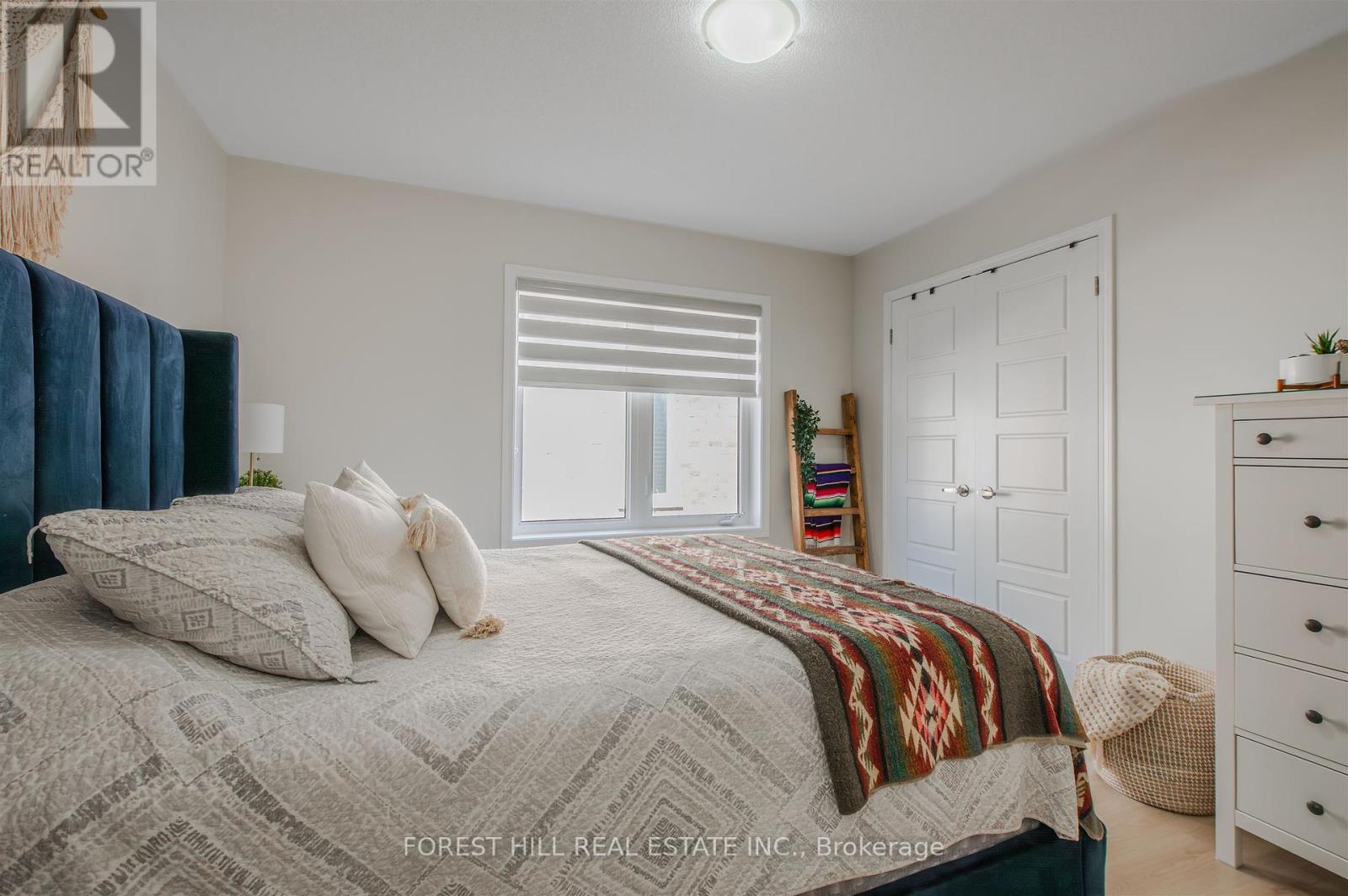 556 Buckeye Court, Milton (Cb Cobban), Ontario  L9T 7E7 - Photo 27 - W12444258