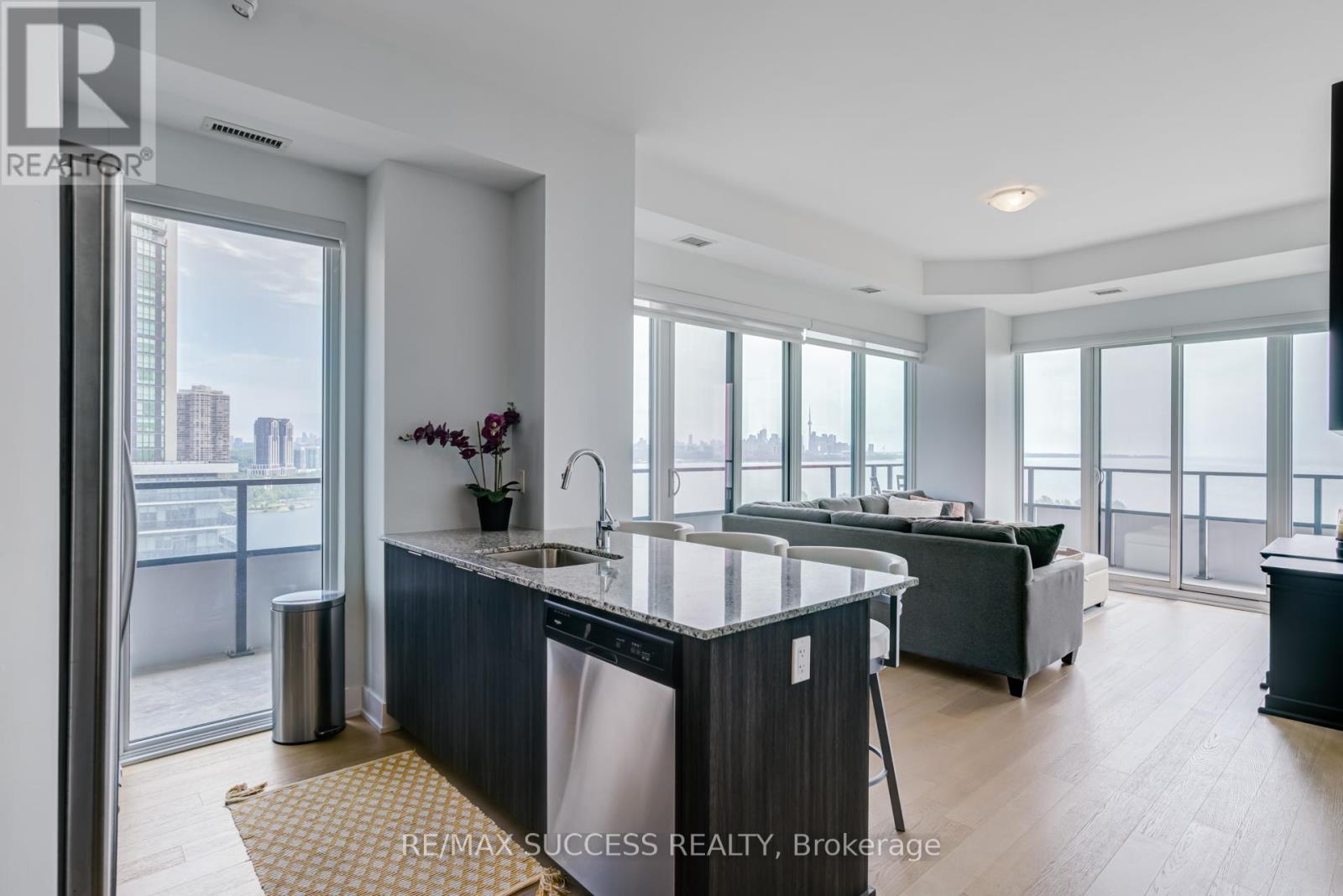 1807 - 20 Shore Breeze Avenue, Toronto (Mimico), Ontario  M8V 0C7 - Photo 10 - W12444266