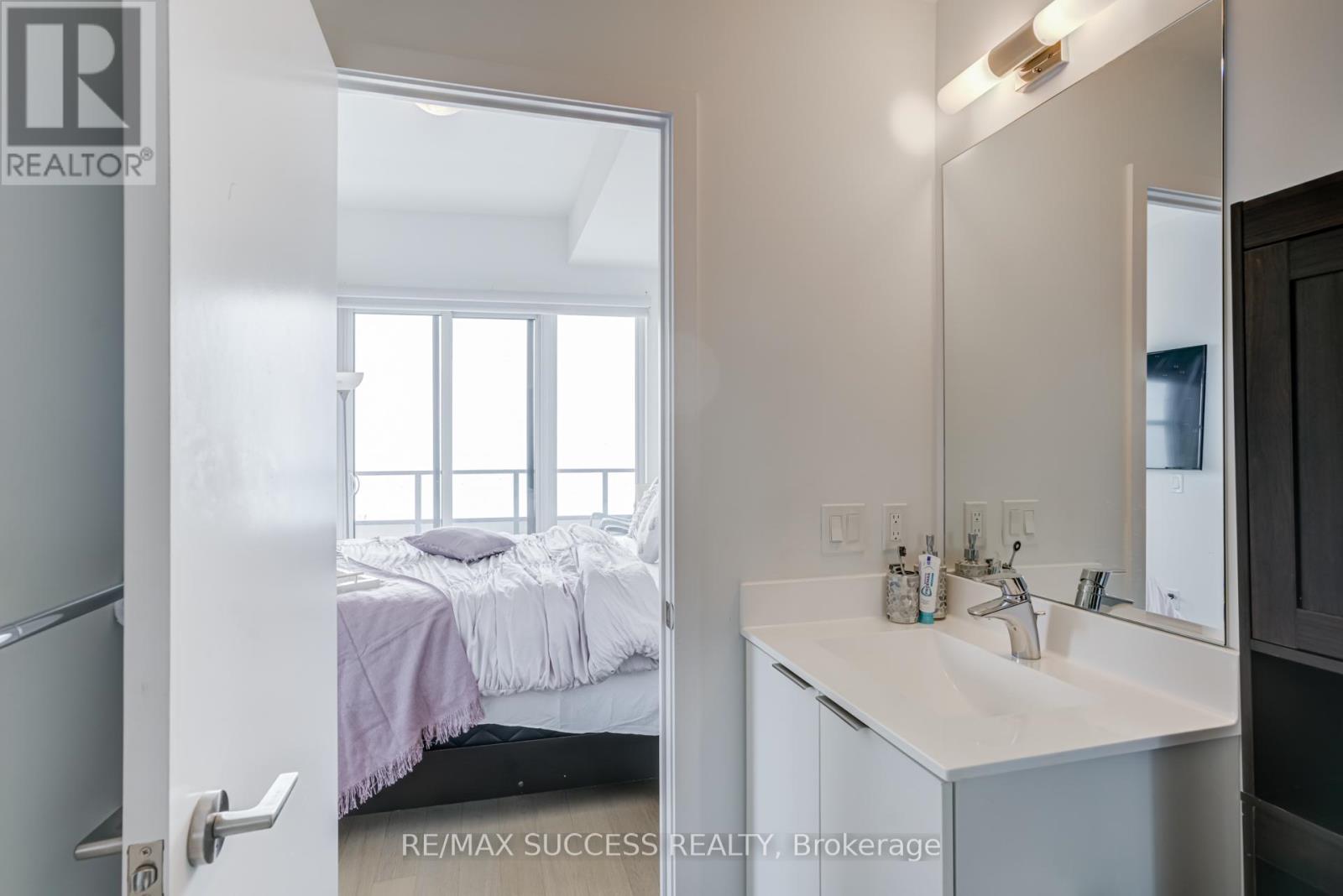 1807 - 20 Shore Breeze Avenue, Toronto (Mimico), Ontario  M8V 0C7 - Photo 38 - W12444266