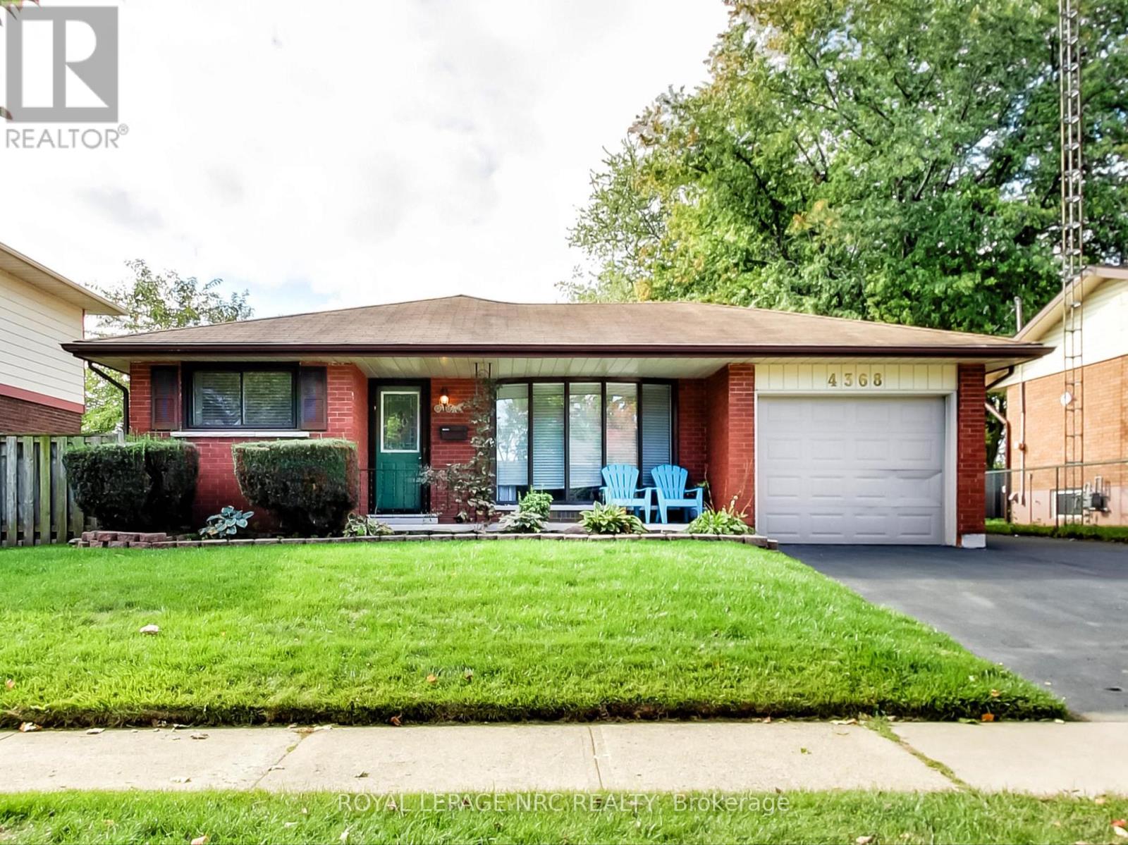 4368 LONGMOOR DRIVE, Burlington, Ontario