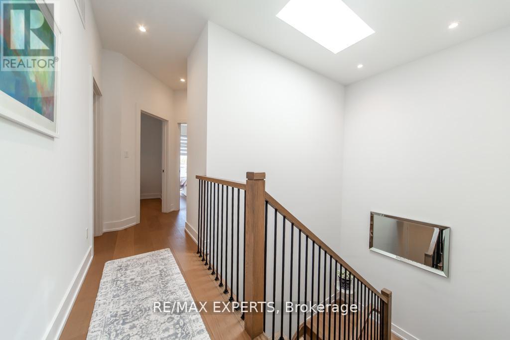68 Twenty Fourth Street, Toronto (Long Branch), Ontario  M8V 3N8 - Photo 15 - W12444339