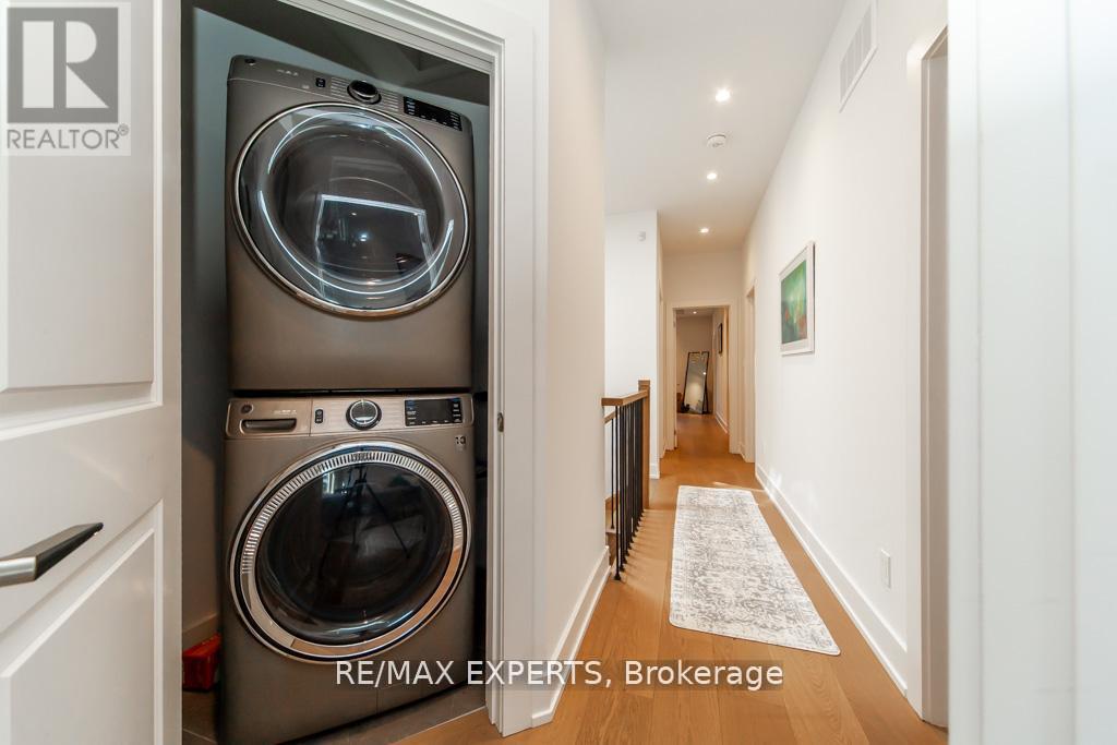 68 Twenty Fourth Street, Toronto (Long Branch), Ontario  M8V 3N8 - Photo 16 - W12444339