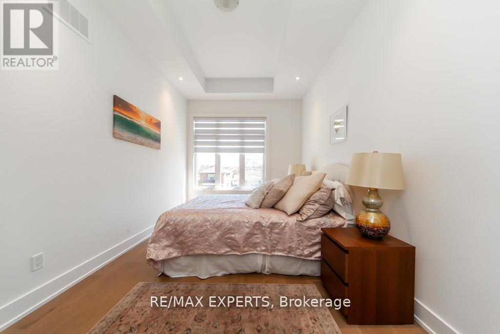 68 Twenty Fourth Street, Toronto (Long Branch), Ontario  M8V 3N8 - Photo 25 - W12444339