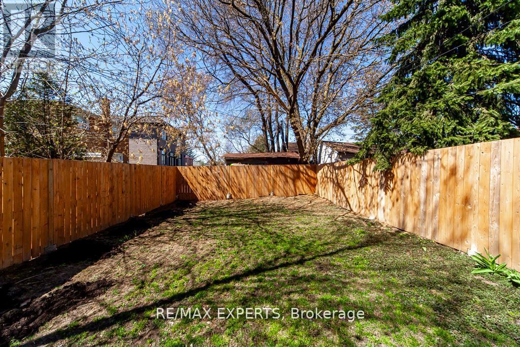 68 Twenty Fourth Street, Toronto (Long Branch), Ontario  M8V 3N8 - Photo 44 - W12444339