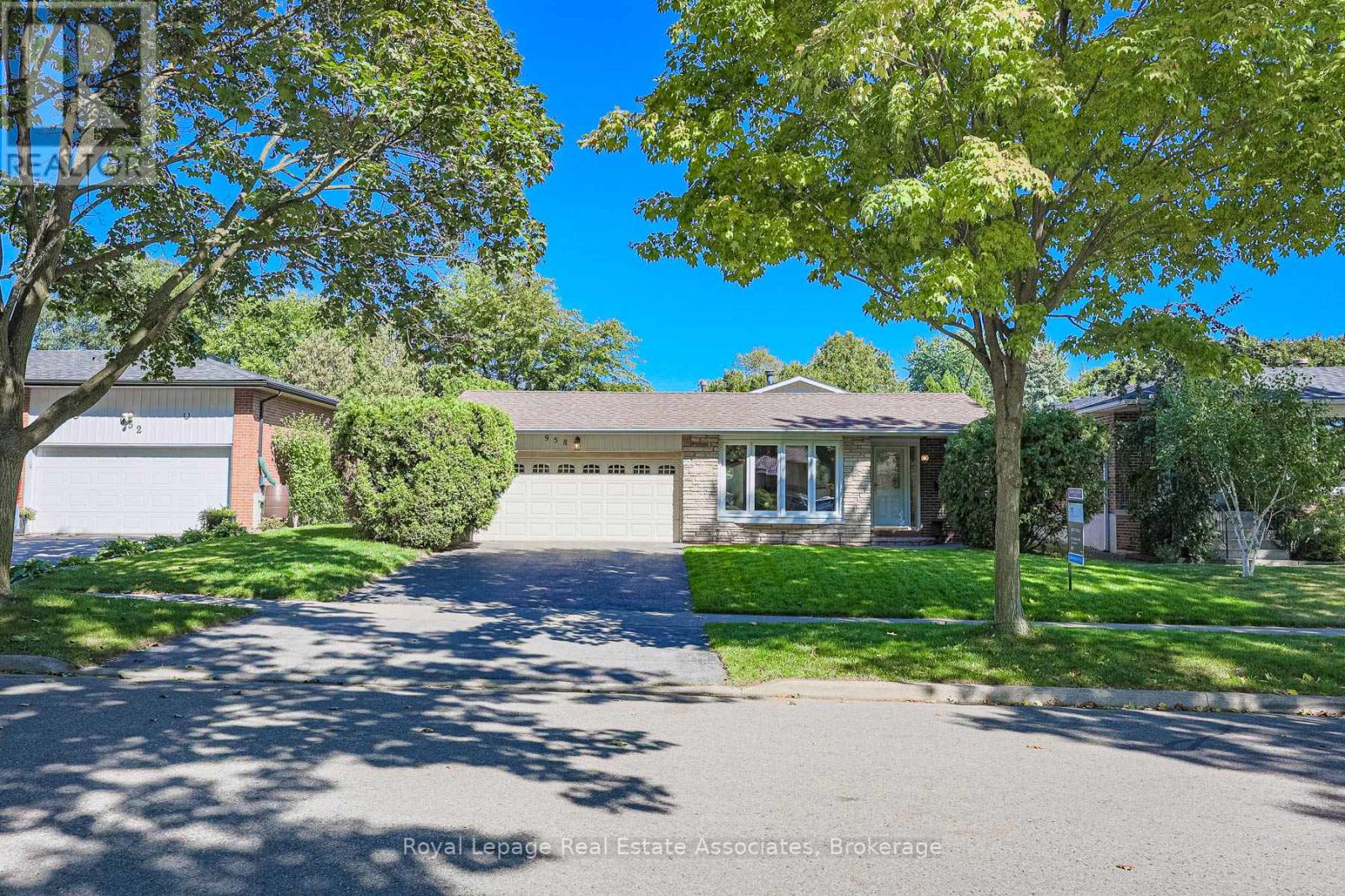958 FLETCHER VALLEY CRESCENT, Mississauga, Ontario