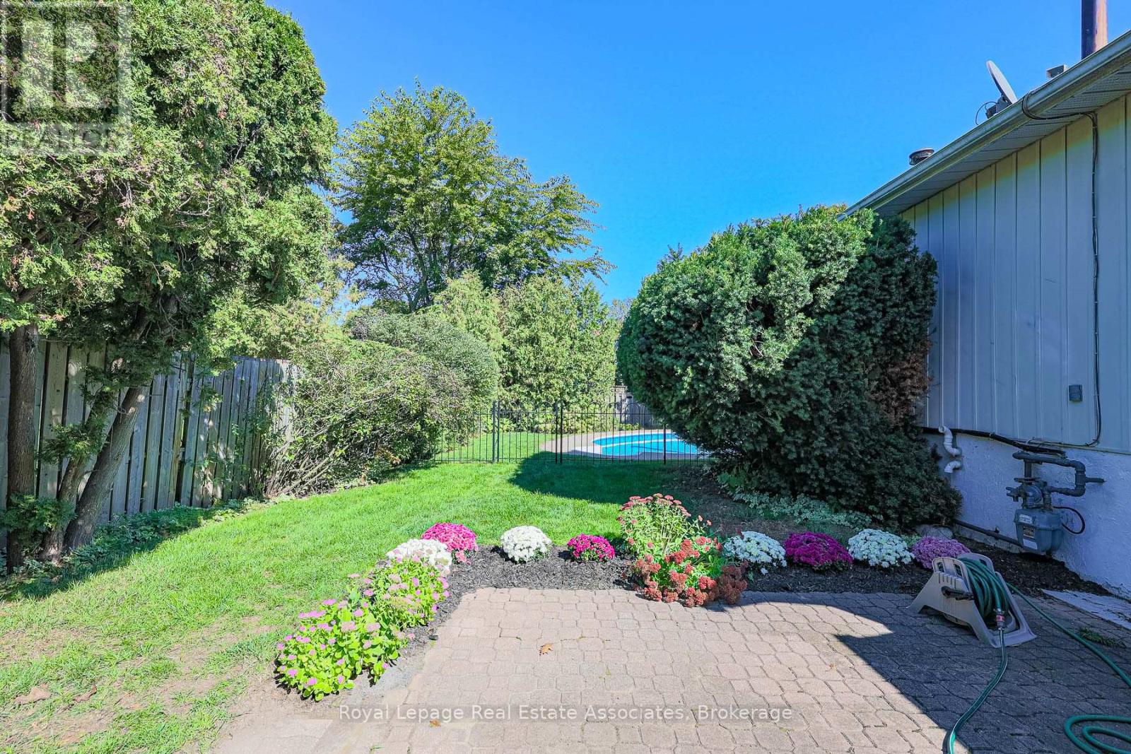 958 Fletcher Valley Crescent, Mississauga, Ontario  L5J 2X7 - Photo 33 - W12444345