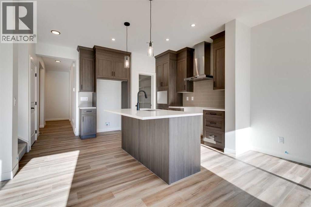 72 Dawson Wharf Mount, Chestermere, Alberta  T1X 2X6 - Photo 7 - A2262127