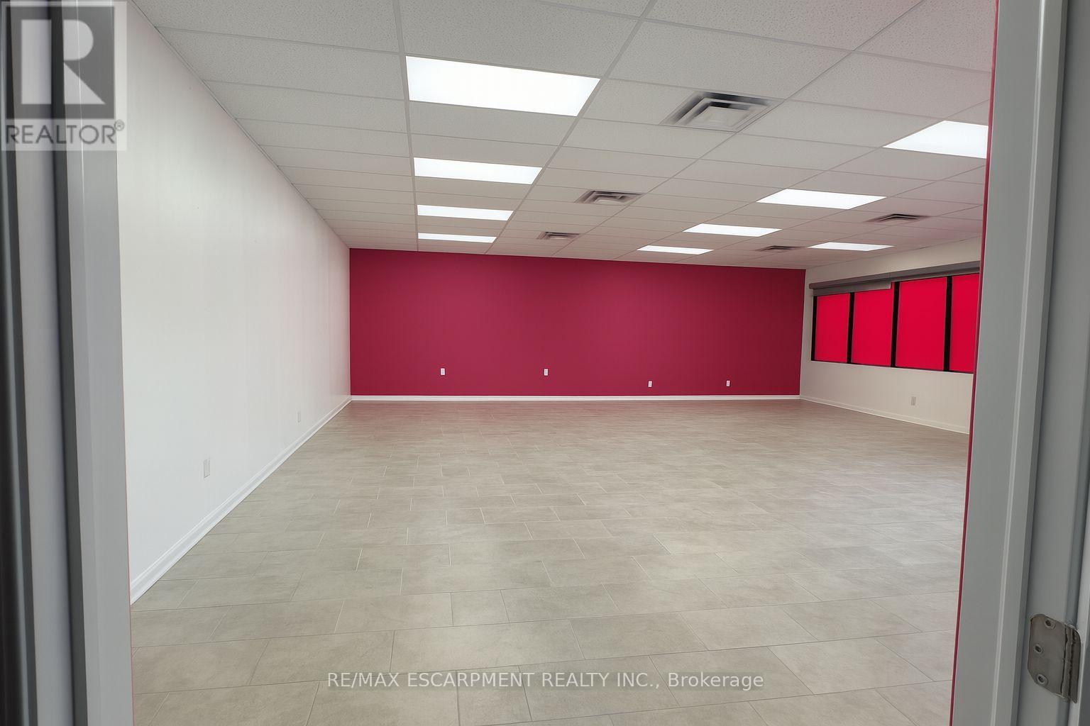 5 - 257 Dundas Street E, Quinte West, Ontario  K8V 1M1 - Photo 5 - X12343705