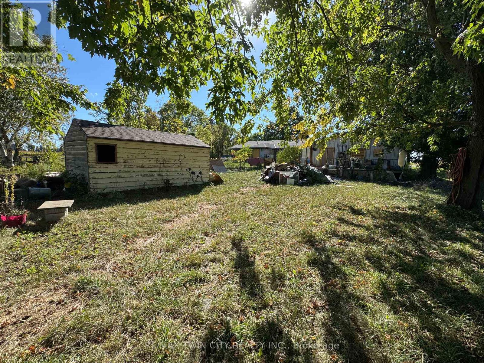 1154 Blueline Road, Norfolk, Ontario  N3Y 4K4 - Photo 3 - X12444241