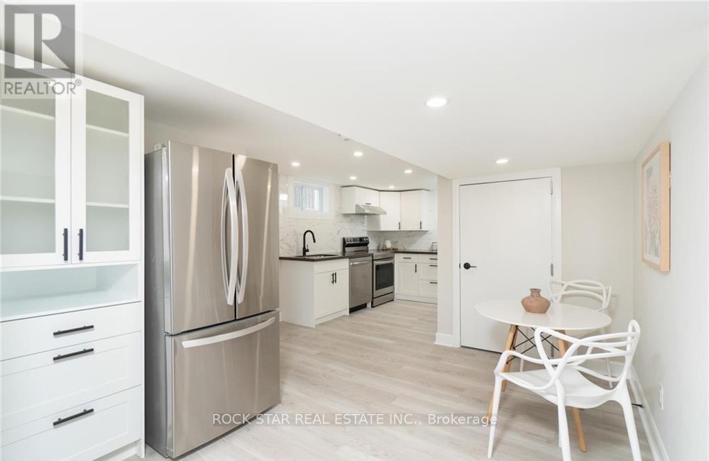 Lower - 136 Grand Street, Brantford, Ontario  N3R 4B7 - Photo 1 - X12444244