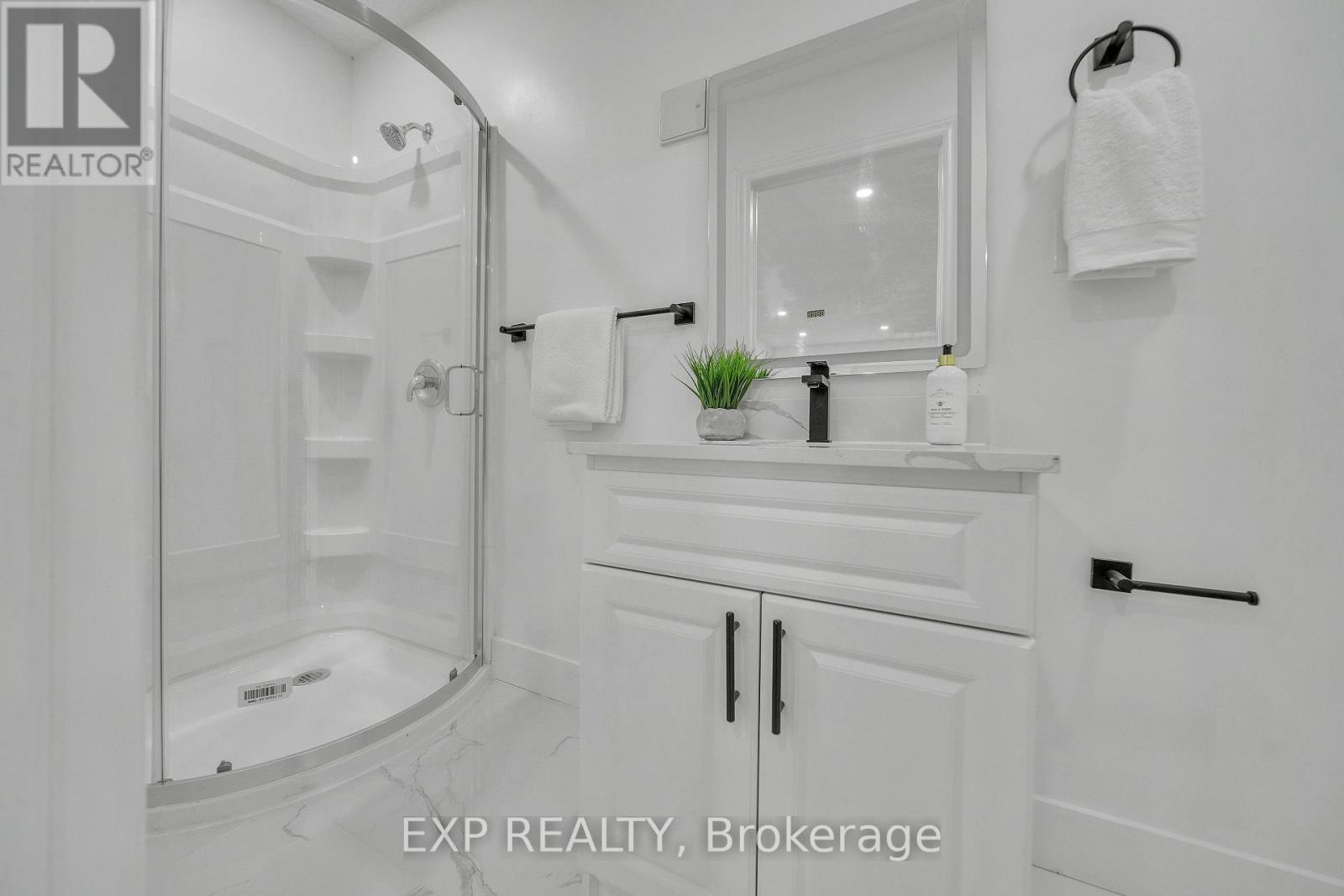 46 Bonaparte Lane, London East, Ontario  N5V 4A8 - Photo 16 - X12444248