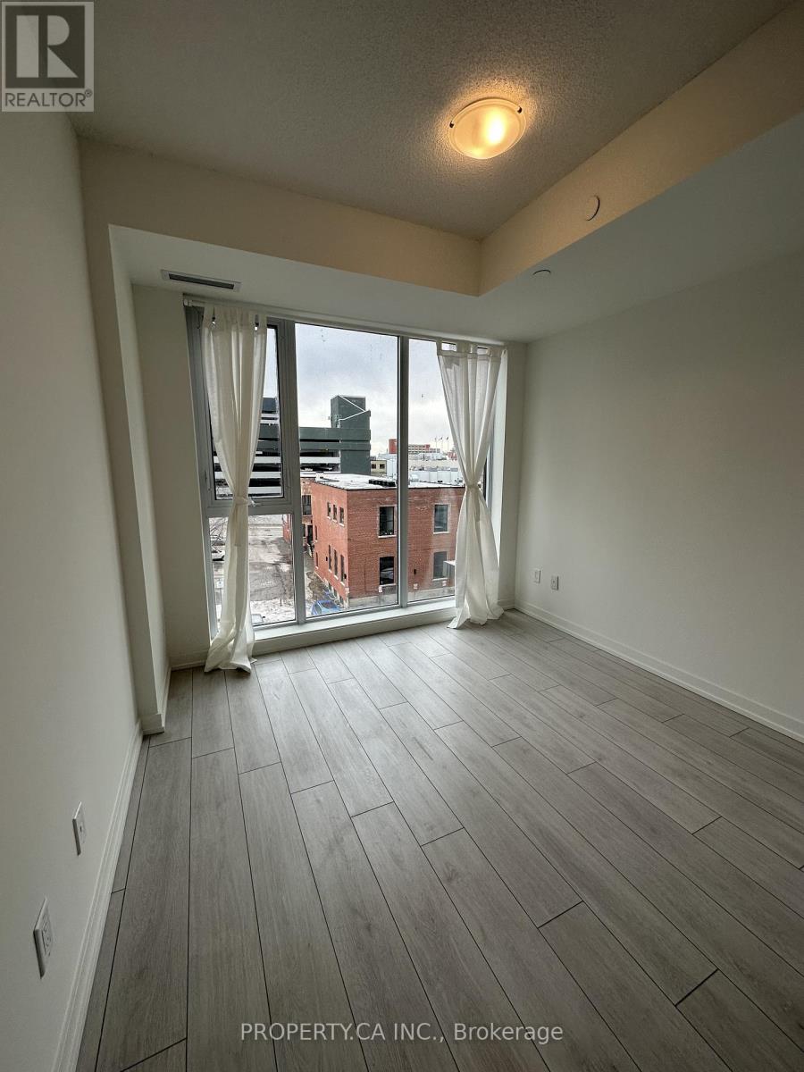 307 - 55 Duke Street W, Kitchener, Ontario  N2H 0C9 - Photo 6 - X12444292