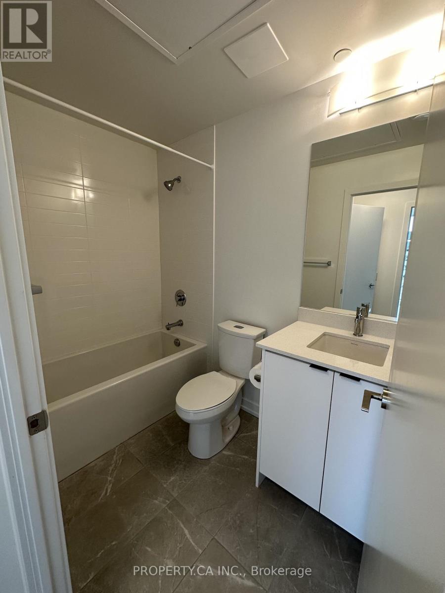 307 - 55 Duke Street W, Kitchener, Ontario  N2H 0C9 - Photo 9 - X12444292