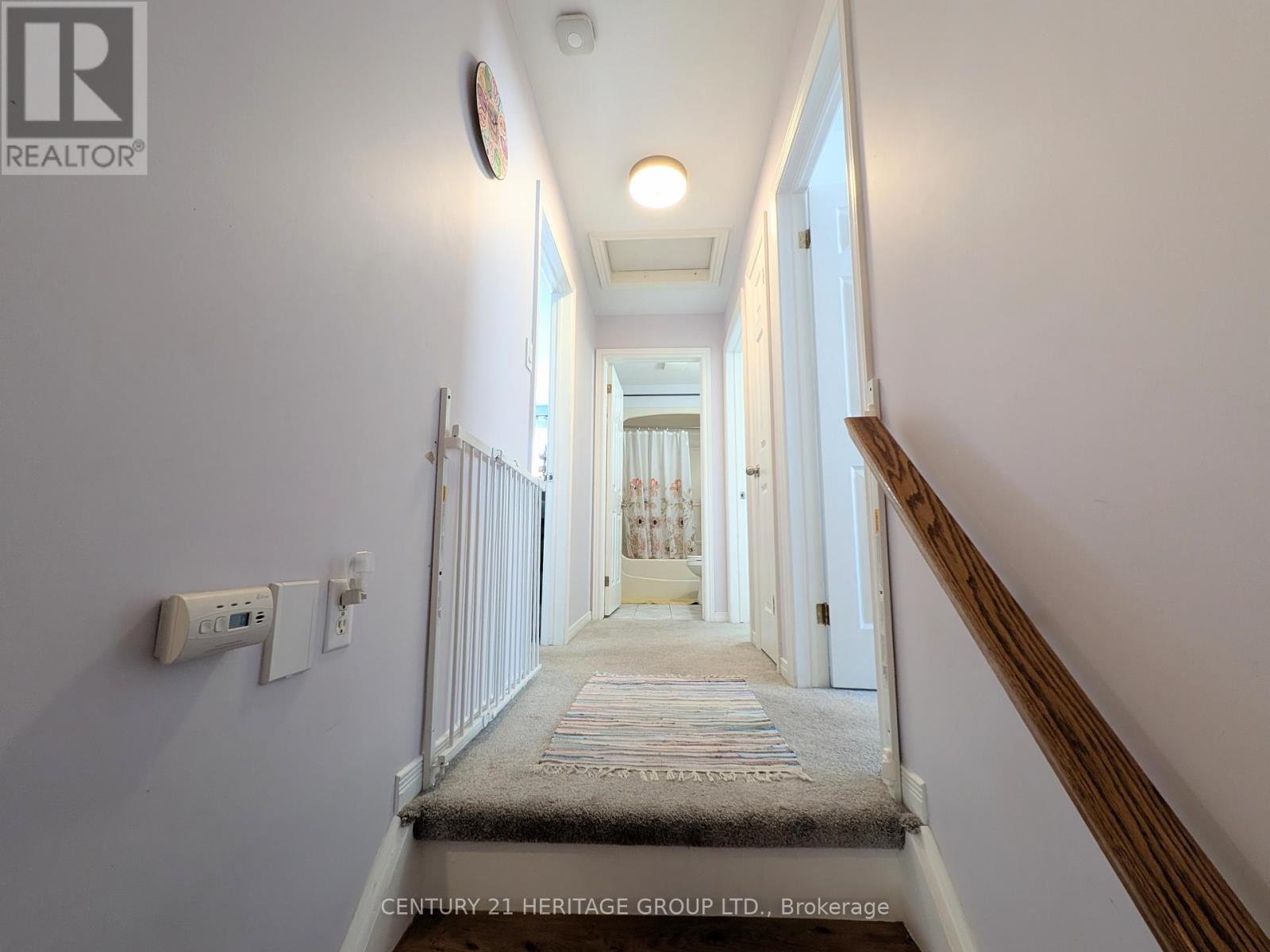 66 Bastille Street, Hamilton, Ontario  L9B 2G9 - Photo 16 - X12444293