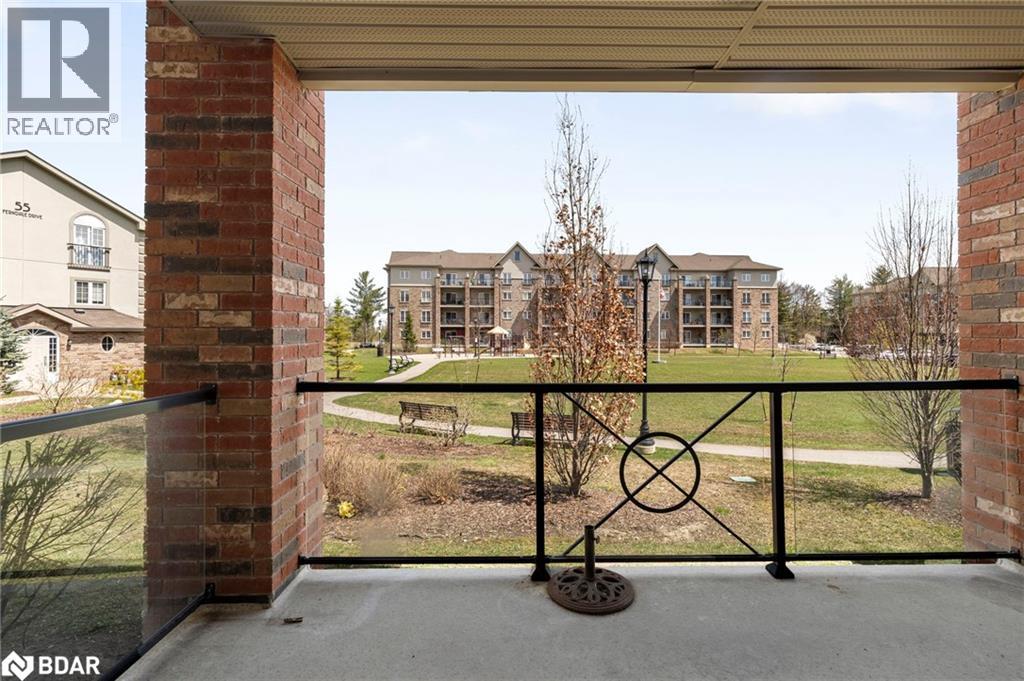 39 Ferndale Drive S Unit# 106, Barrie, Ontario  L4N 5T5 - Photo 11 - 40730190
