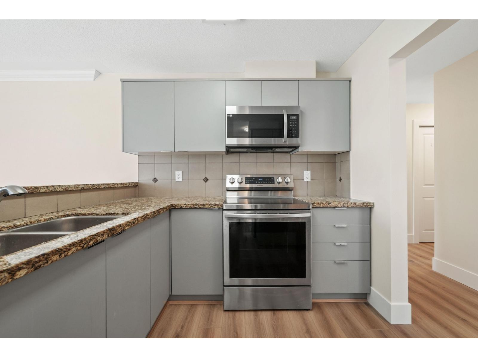 212 9000 Birch Street, Chilliwack Downtown, Chilliwack, British Columbia  V2P 8G2 - Photo 4 - R3054587