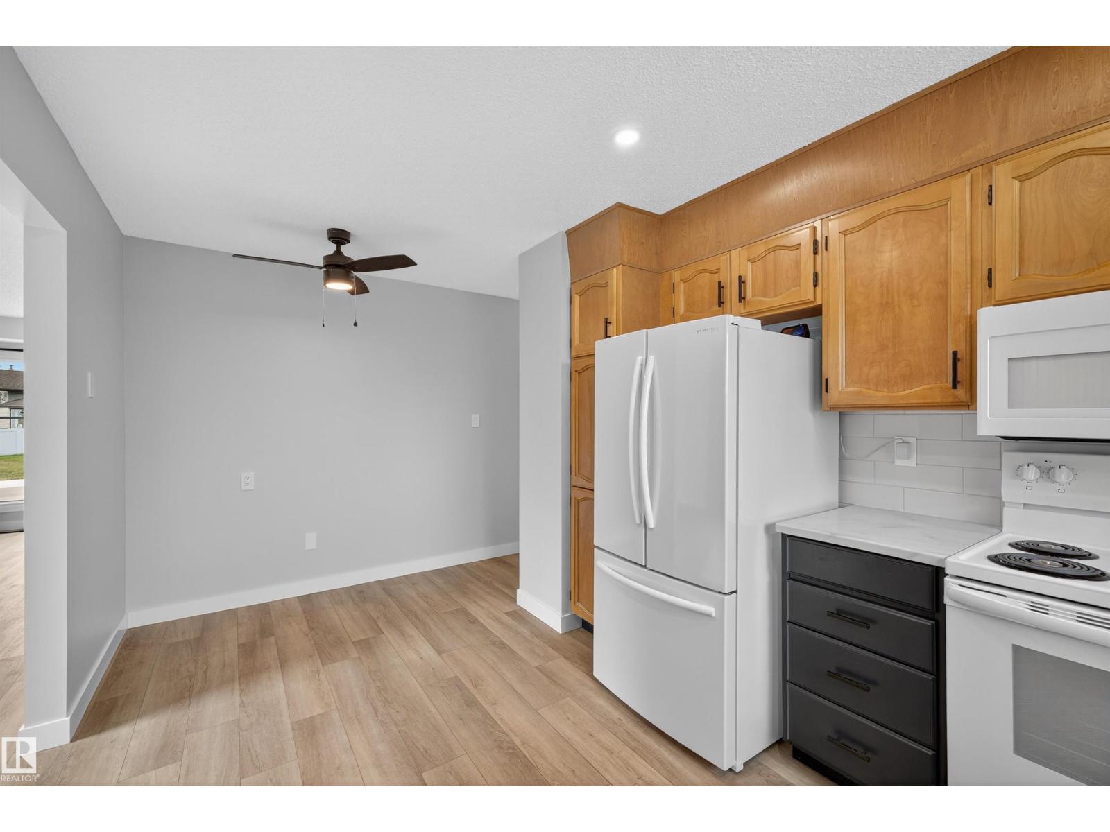 13815 35 St Nw, Edmonton, Alberta  T5Y 2E7 - Photo 16 - E4460768