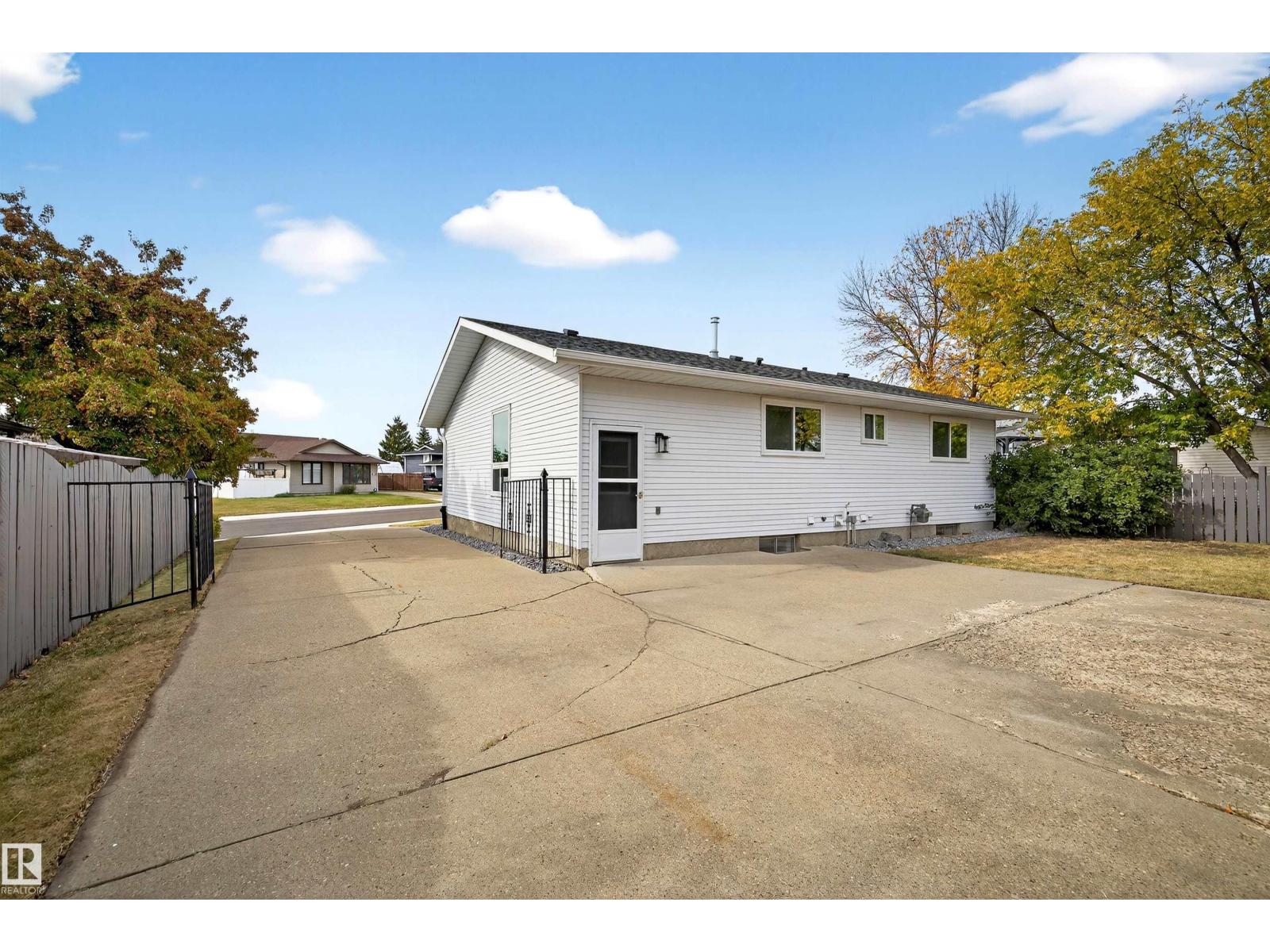 13815 35 St Nw, Edmonton, Alberta  T5Y 2E7 - Photo 48 - E4460768