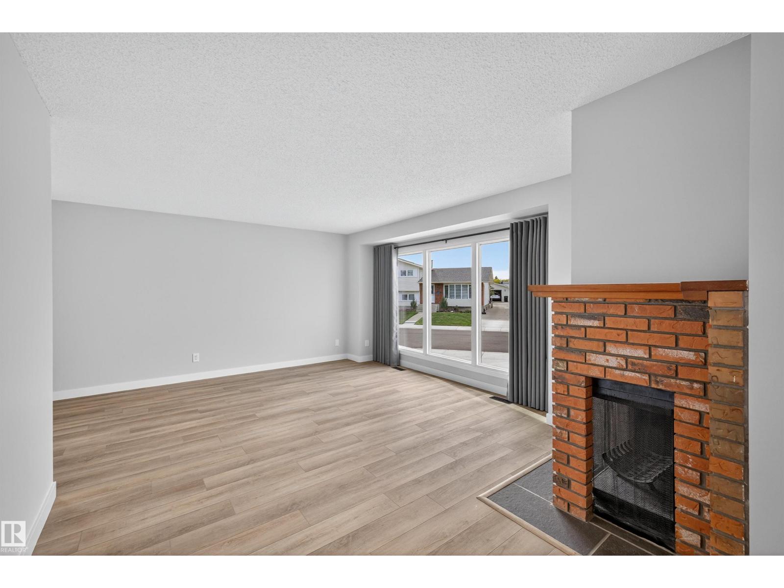 13815 35 St Nw, Edmonton, Alberta  T5Y 2E7 - Photo 5 - E4460768