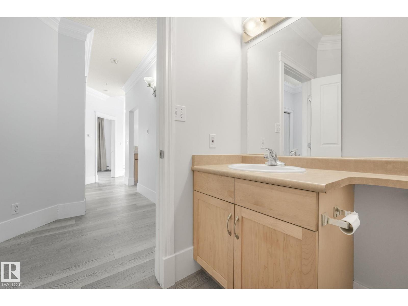 #104 9707 105 St Nw Nw, Edmonton, Alberta  T5K 2Y4 - Photo 22 - E4460772