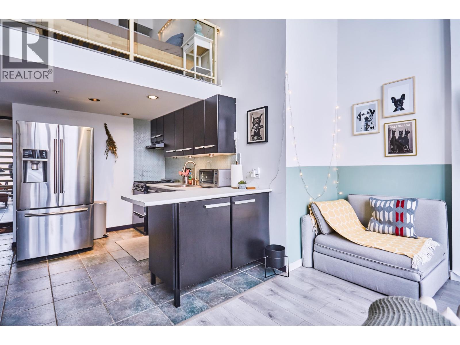 Ph10 933 Seymour Street, Vancouver, British Columbia  V6B 6L6 - Photo 3 - R3054818