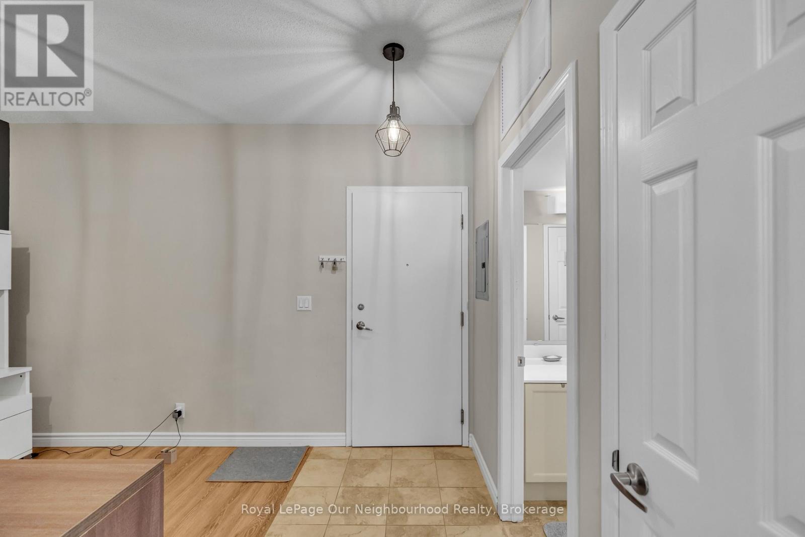 204 - 50 Mill Street N, Port Hope, Ontario  L1A 2T2 - Photo 7 - X12376314