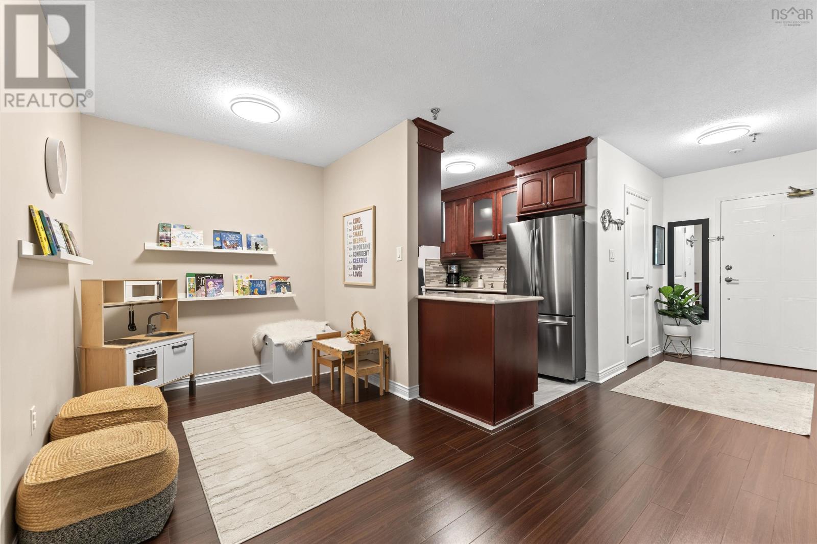412 15 Langbrae Drive, Halifax, Nova Scotia  B3M 3W5 - Photo 9 - 202523239