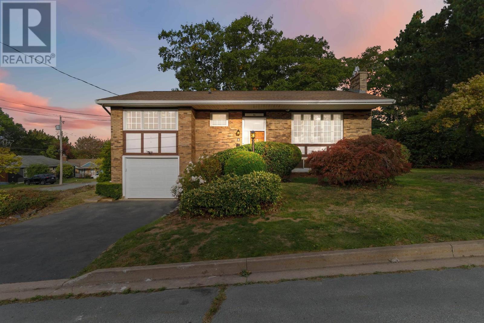 1 Brannon Drive, Dartmouth, Nova Scotia